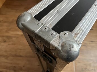 Flight Case pro Moog Minimoog Voyager - 17