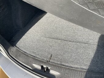 Renault Megane II kombi 1,5 dCi 78 kW - tažné zařízení - 17