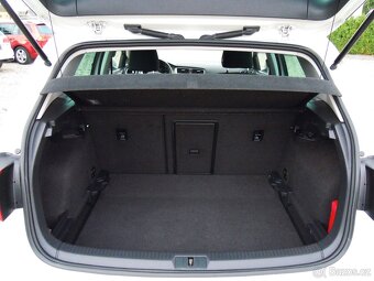 Volkswagen Golf, 1.4TSi COMFORTLINE-SERVIS-103KW - 17