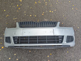 Skoda Fabia 2 facelift - přední kapota - 17