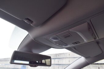 Volkswagen Touran 1.4TSi+CNG/AUTOMAT/2014/VÝBAVA - 17