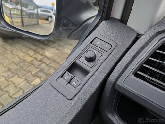 Volkswagen Transporter T6 2.0 TDi 9 MÍST, KLIMA, DPH - 17