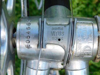 TOP Historický bicykl VITUS karbonový rám 1985 - 17