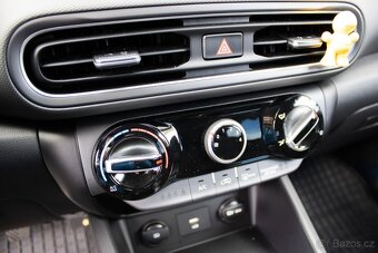 Hyundai Kona - 17
