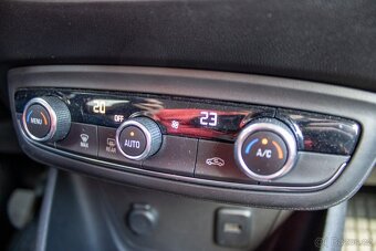 Opel Crossland X - 17
