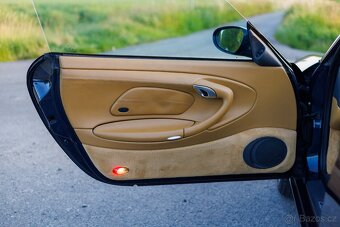 Porsche 911 996 Carrera 2 - 17