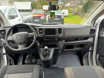 Toyota Proace kombi, 2.0 D4-D, L2, 8 míst, záruka do 9/2028 - 17