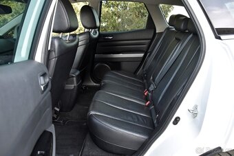 Mazda CX-7 2.2 MZR-CD,4X4,NAVI,BOSE,VÝHŘEV,XENON,KŮŽE,ŠÍBR - 17