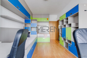 Pronájem bytu 3+kk, (81 m²) s lodžií (30 m²), terasou (30 m² - 17
