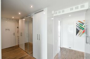 Pronájem bytu 4+kk, 150 m2 (Loft), Evropská, Praha 6 - 17