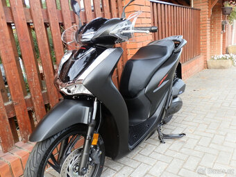 Honda SH 125i Sport (2023) - 17