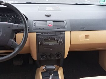 Škoda fabia 1.4 55 kW Pistáciová AUTOMAT - 17