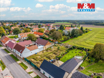 Prodej pozemku k bydlení, 707 m², Stratov - 17