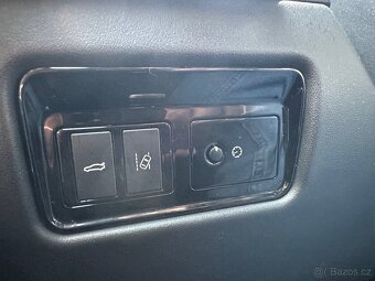 Jaguar XF 2.0d 2015 - 17
