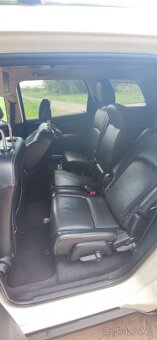 Fiat Freemont 2.0 TDI, 125 kW - Prostorné a bezpečné MPV/SUV - 17