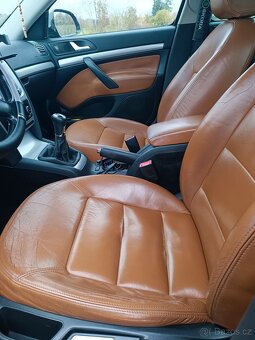 Škoda Octavia 2,combi,Facelift,1,4TSI,90 Kw benzín - 17