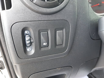 Renault Master 2,3 DCi,sklápěč,tažné3,5t,tupláky,57.000km - 17