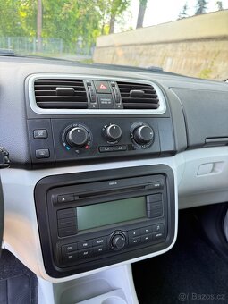 Škoda Fabia 2 1.4i 16V super výbava nájezd 94tkm nová STK - 17