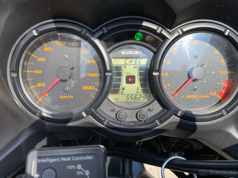 SUZUKI DL 650 - 17