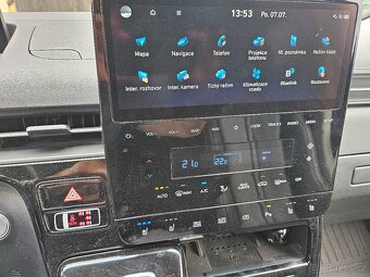 Hyundai Staria - 17