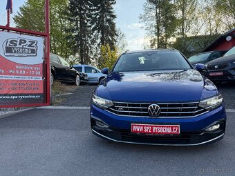 Volkswagen Passat 2.0TDi R-Line DSG • 2/2021 • 110kw • ACC • - 17
