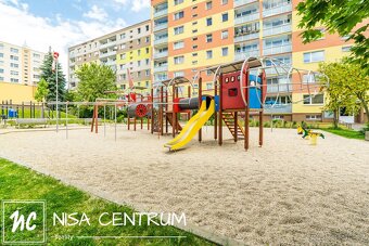 Prodej bytu 3+1, 77 m2 s lodžií a nádherným výhledem na Ješt - 17