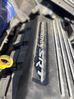 Prodám Dodge Challenger Srt widebody 6.4 originál Full - 17