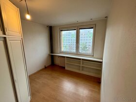 ›Rent-to-own‹ panelový byt 3+1 před rekonstrukcí - 17