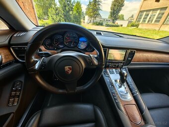 PORSCHE PANAMERA 4 -FACELIFT-4X4-REAL KM-NADHERNE - 17