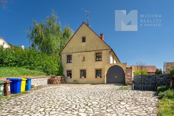 Prodej rodinné domy, 261 m2, Pozemek 361 m2, Zahrada - Mikul - 17