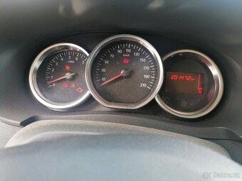 Dacia Lodgy 1.6i 75kw r.v 02/2019 - 17