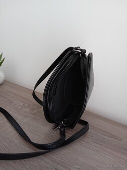 Genuine Leather dámská malá kabelka kožená - 17