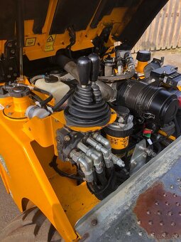 Kolový dumper JCB 1T - 2S5 - 17