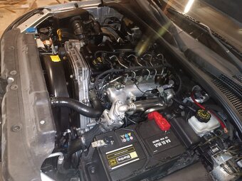Kia Sorento 125kw, manuál, r.v.2008, 4x4 - 17