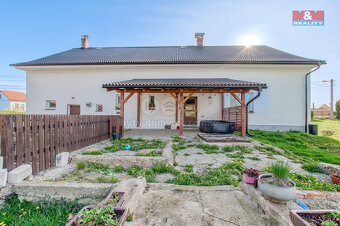 Prodej rodinného domu, 244 m², Pazderna - 17