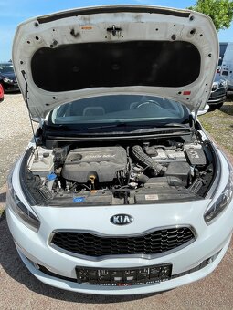 Kia ceed 1.6 diesel...naj...136000 Km - 17