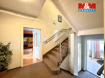 Prodej dvougeneračního RD v Hati, ul. Lipová - 17