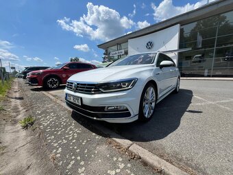 Passat B8 4MOT BiTDi 176kW Highline R-line - 17