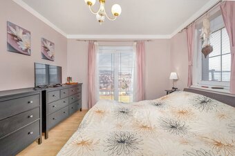 PRODEJ PROSTORNÉHO RODINNÉHO DOMU, PRACHATICE - 17