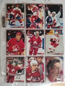 Predám hokejove karty komplet base set Wien 96 - 17