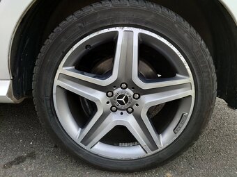 Mercedes-Benz GLE 350D V6 4MATIC AMG DPH 1.majitel - 17