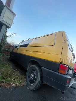 Transporter T4 verze long, nefunkčí 5. kvalt - 17