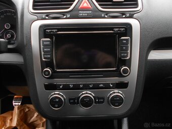 Volkswagen Scirocco, 1,4 TSI R-Line 1 mj new ČR-2013 - 17