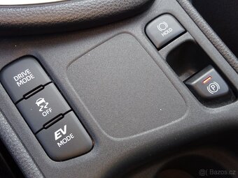Toyota Yaris 1.5 e-CVT HYBRID,AUTOMAT,GARANCE KM, 1. MAJIT - 17
