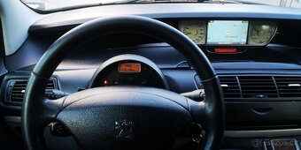 Peugeot 807 2,0 HDI - 100kw. 7 MÍSTNÉ - STYLE - HEZKÝ STAV - 17