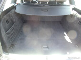 Audi A4 Avant 1.8 TURBO S-LINE - 17