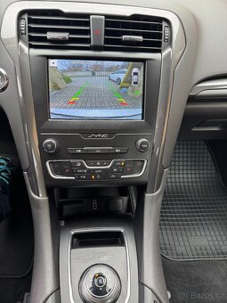 Ford Mondeo 2.0 TDCi Titanium -AUTOMAT-1.MAJITEL ČR - 17