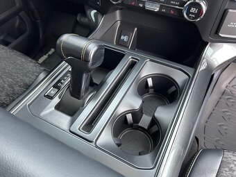Prodám Ford F-150 TREMOR - 17