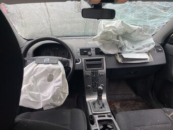 Volvo V50 2010 , 2.0 TDI 100kw - 17