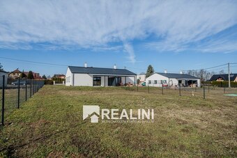 Prodej novostavby útulného rodinného domu o velikosti 4+KK i - 17